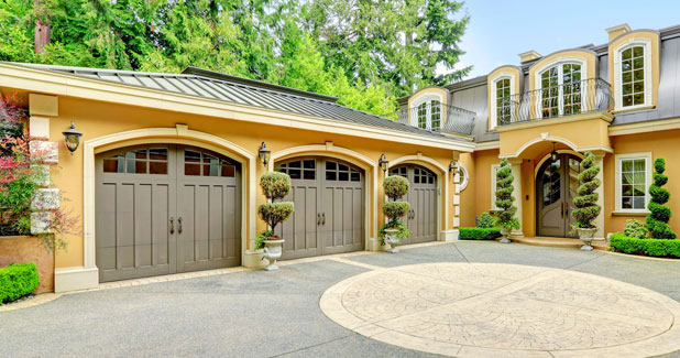 Installed garage door in Waldorf